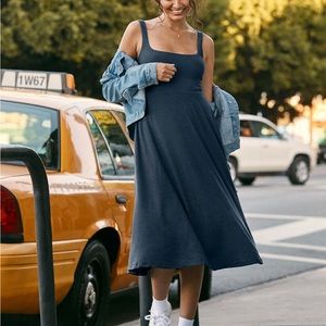 Beyond Yoga Featherweight At The Ready Square Neck Dress